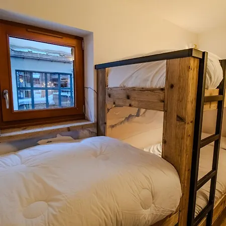 Superb Renovated Turios 1 *