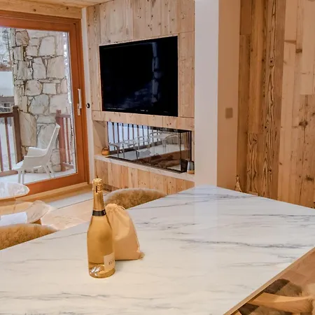 Superb Renovated Turios 1 Val-dʼIsère